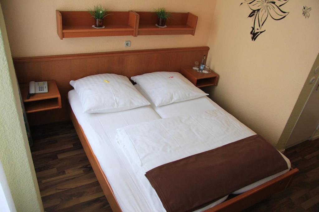 Hotel Columbia Berlin Rum bild